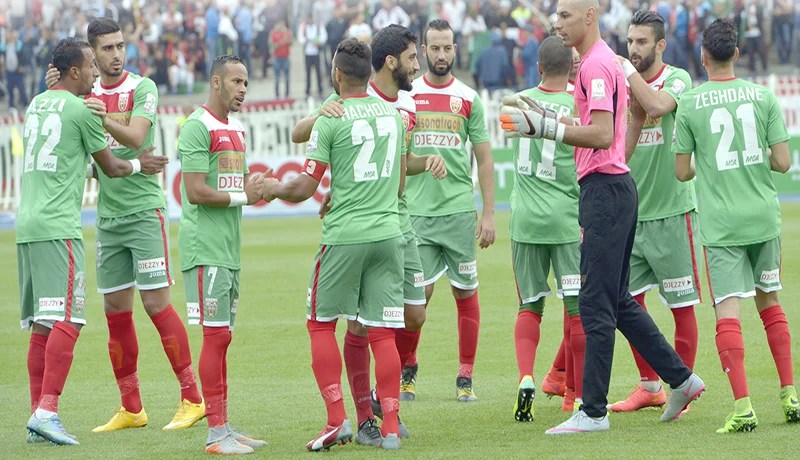 إيغيل يحذّر من اتحاد بسكرة يطالب لاعبيه بالجدية وشاوشي يـصاب