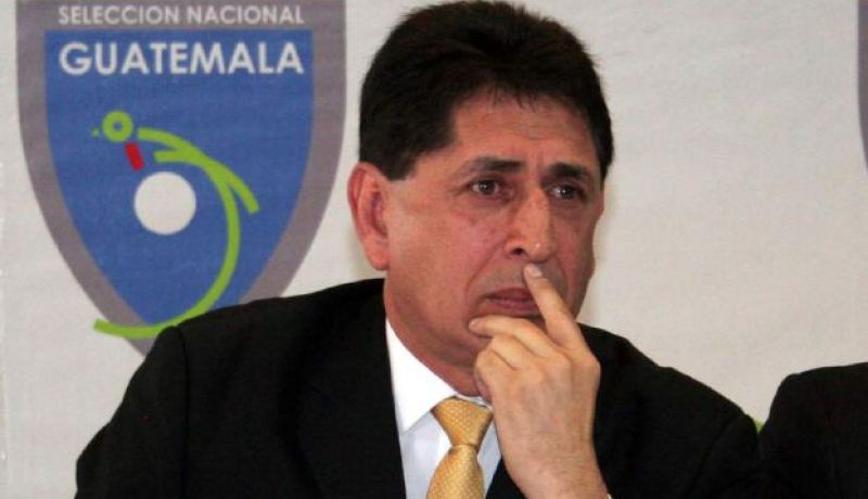 الفيفا توقف الرئيس السابق لاتحاد الكرة في غواتيمالا مدى الحياة