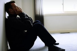 من يفك لغز امرأة غامضة.. كلما تقدم سنها بدت أصغر وأجمل