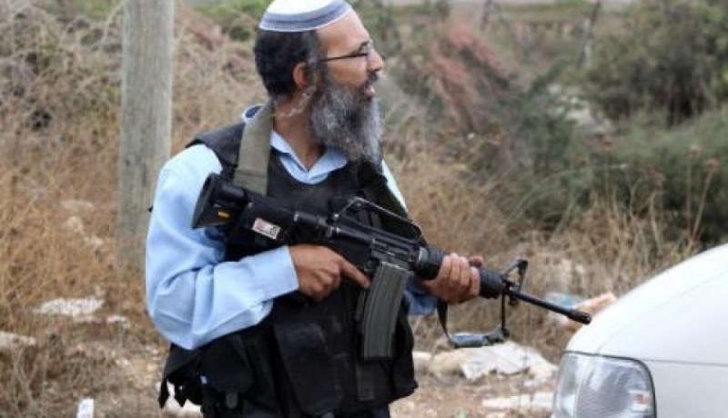 استشهاد فلسطيني وإصابة صحفي برصاص مستوطن في نابلس