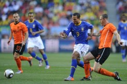 مونديال2010:هولندا في النصف نهائي