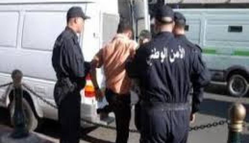 تفكيك عصابة أشرار من 5 أشخاص وحجز 1 كلغ من القنب الهندي في فوكة