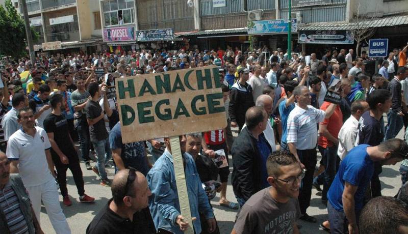 مسيرة جديدة للمطالبة برحيل رئيس شبيبة القبائل بتيزي وزو