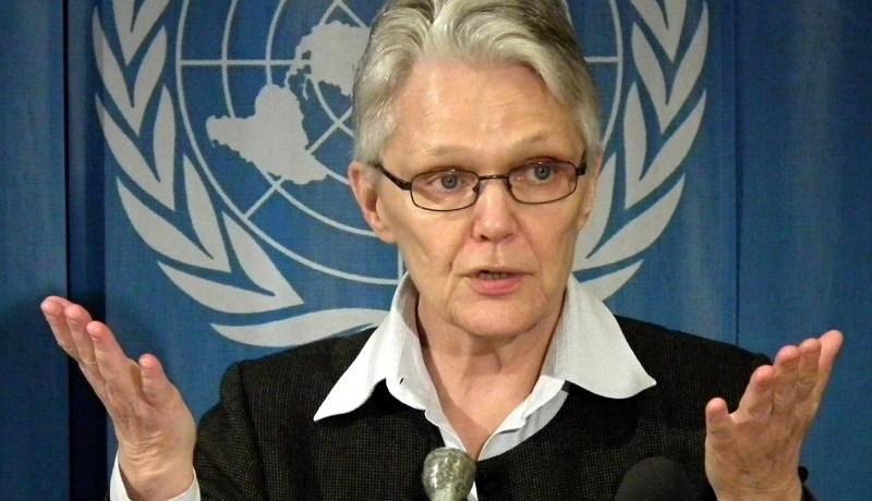 السيدة والستروم  تزور مقر المديرية العامة للحماية المدنية