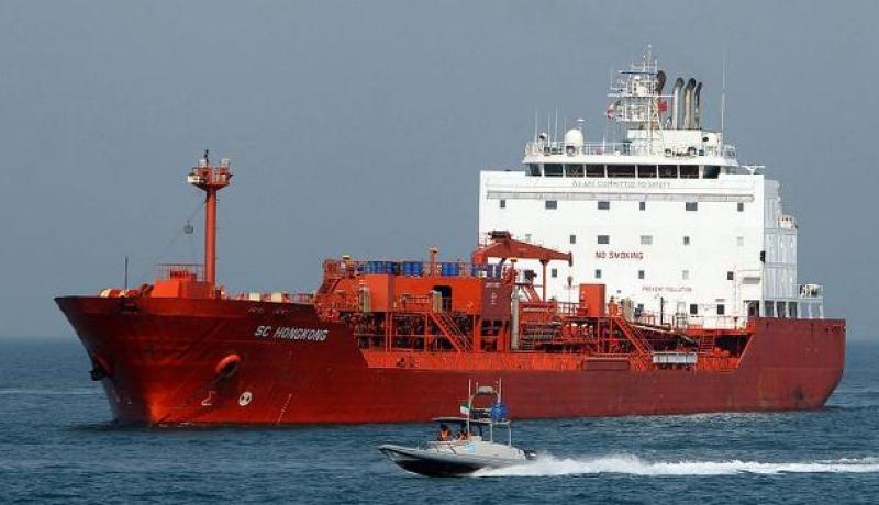 إيران تبيع أول شحنتي نفط وغاز لبريطانيا