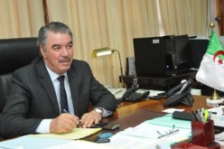 الطاهرحجار ينفي خبر رفع القيمة المالية للمنحة الجامعية