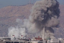 غارات جوية في شرق سوريا واشتباكات جنوب مدينة حدودية مع تركيا