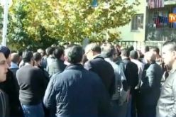 بالفيديو إلغاء قرار اضراب التجار في تيزي وزو