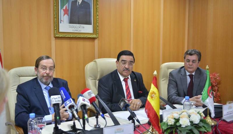 تنصيب المجموعة البرلمانية للصداقة “الجزائر- اسبانيا”