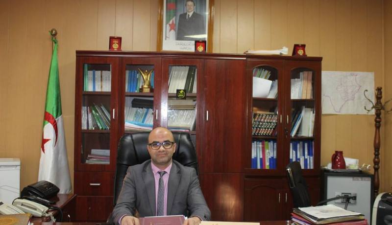 والي بشار ينصب رئيسا جديدا لديوانه