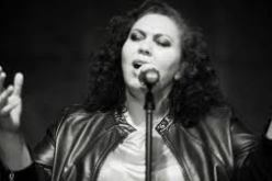 ثاني جزائرية تبهر لجنة تحكيم برنامج ذا فويس  the voice الفرنسي