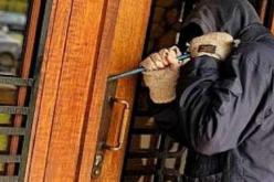 عصابة تسطو على منزل عجوز بالمسيلة  