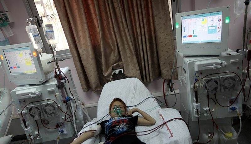 أطباء أمريكيون لعلاج الأطفال مرضى الكلى