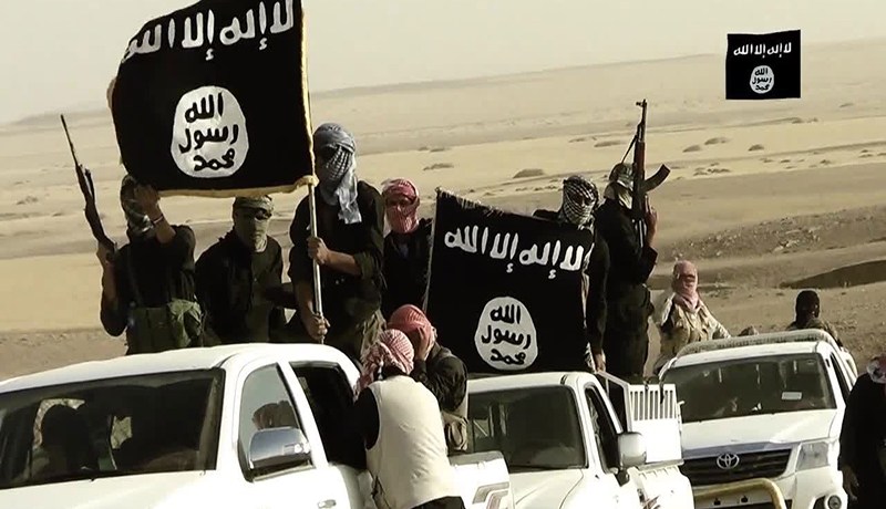 زوجــان يلتحقان بتنظيــــم داعـــش في سوريا للقتال ضد النظام السـوري