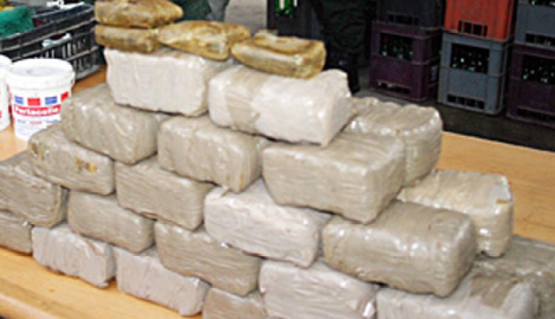 توقيف ثلاثة أشخاص متورطين في المتاجرة و الترويج للمخدرات بتيبازة