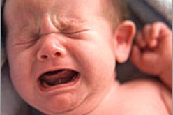 بين 20 إلى 25 بالمائة من الأطفال الرضع يعانون من المغص