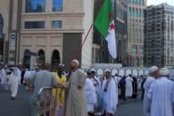 300 حــاج حـــر يقتحمـــون مخيمـــات الحجـــاج النظـــاميين في منى