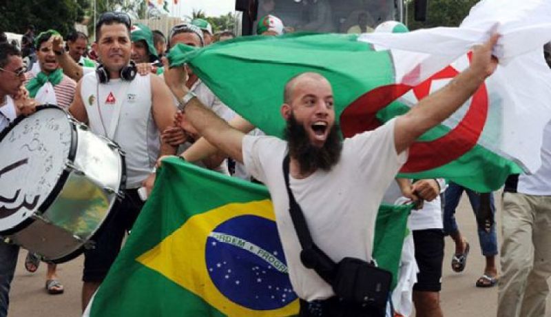 الجزائر تشترط 4 الاف يورو لنقل كل مشجع إلى البرازيل