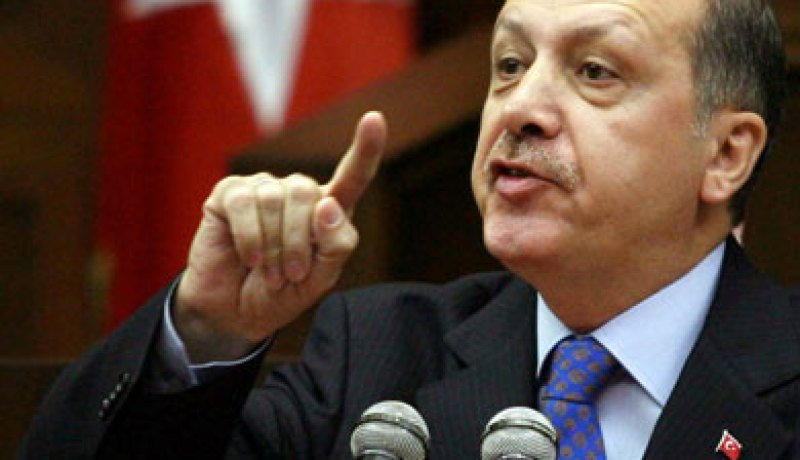 أردوغان يطالب بزيادة عدد المراقبين في سورية إلى 3 آلاف