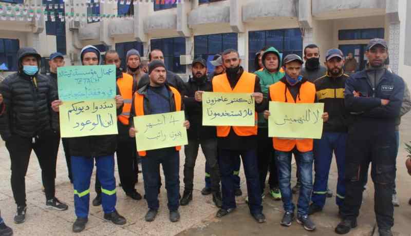 الشلف: عمال مؤسسة تيتاك يحتجون ويطالبون بتحسين ظروفهم المهنية