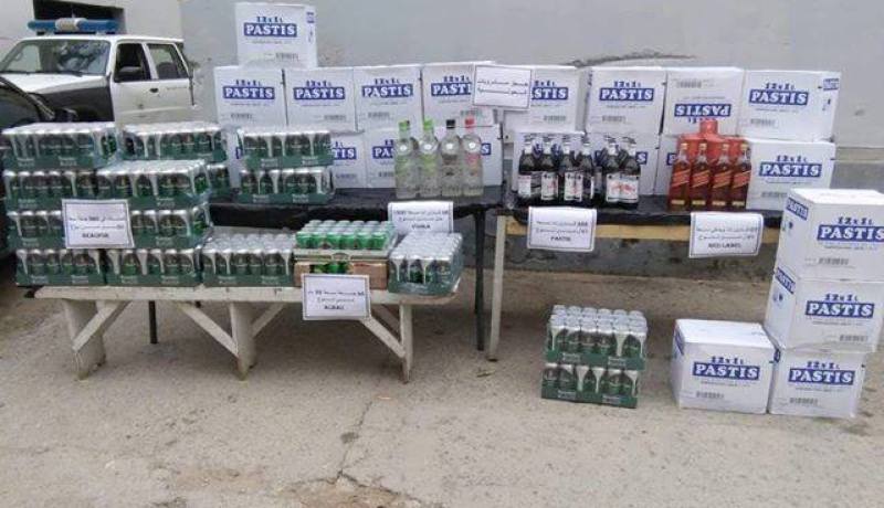 حجز أكثر من 800 قارورة خمر بسيدي بلعباس وتلمسان