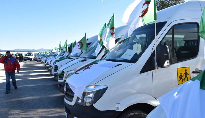 توزيع 30 حافلة نقل مدرسي على 26 بلدية بقالمة
