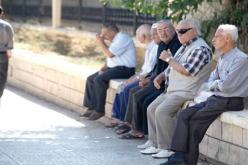 أزيد من 100 نائب يناقشون مشروع قانون التقاعد