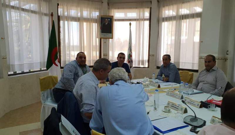 بالصور..الفاف تتراجع عن خصم 6 نقاط من رصيد إتحاد عنابة !