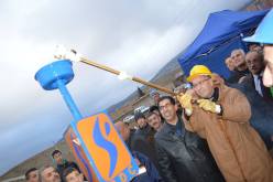 والي باتنة يضع حيز الخدمة الغاز الطبيعي لفائدة 2100 مسكن