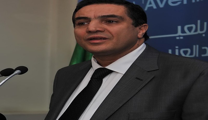 بلعيد يدافع عن الوزراء ضد حنون