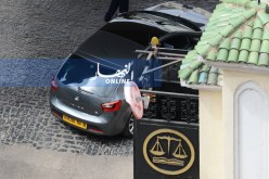 وصول عبد الغني زعلان وزير النقل والأشغال العمومية السابق إلى المحكمة العليا