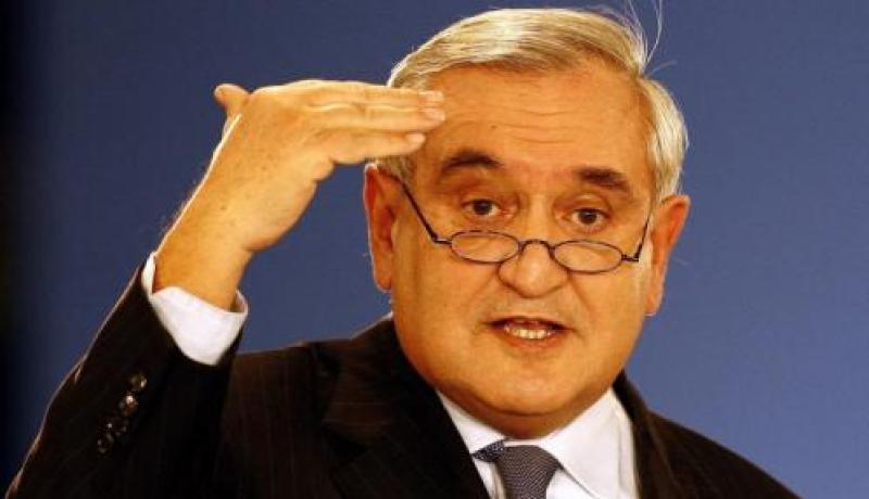 جون بيار رافاران يعرب عن ارتياحه للتقارب السياسي و الاقتصادي بين فرنسا و الجزائر