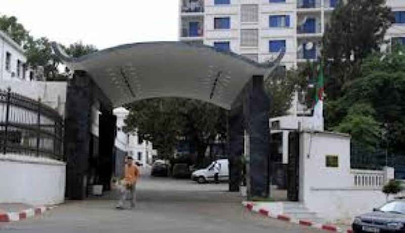 المديرية العامة للوظيفة العمومية: يومي عيد الفطر المبارك عطلة مدفوعة الأجر