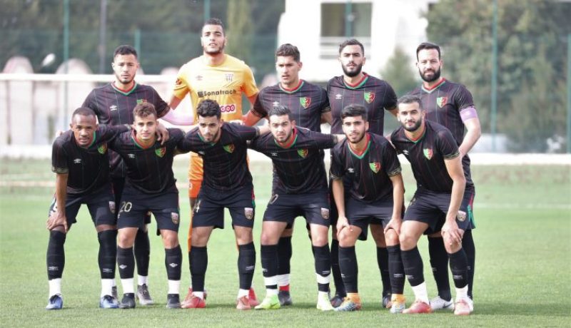 “العميد” يتعادل مع “المنتخب الأولمبي” تحضيرا لموقعة “سطيف” !!