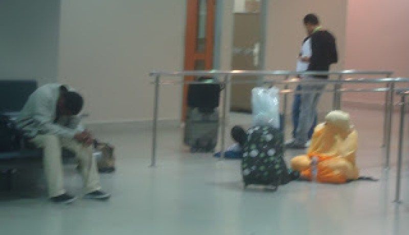 المواطن الجزائري المحتجز سابقا بالسودان يصل اليوم الاثنين الى الجزائر