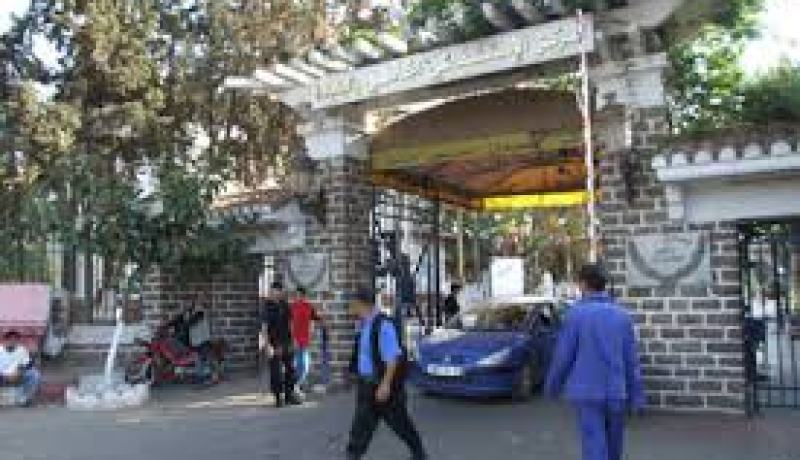 مصلحة الجراحة التابعة للمركز الاستشفائي الجامعي للبليدة يتحصل على شهادة تقدير دولية