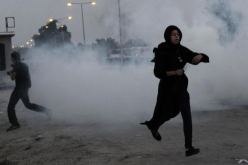 الشرطة البحرينية تفرق المحتجين على إعدام النمر