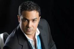 محمد رجب ينشر سيلفي من أمام الكعبة