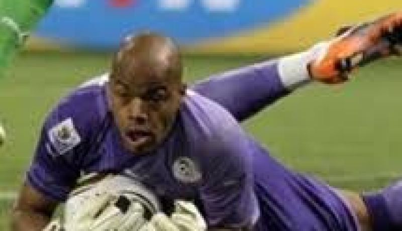 مبولحي الحارس الأساسي في مباريات الخضر بالبرازيل