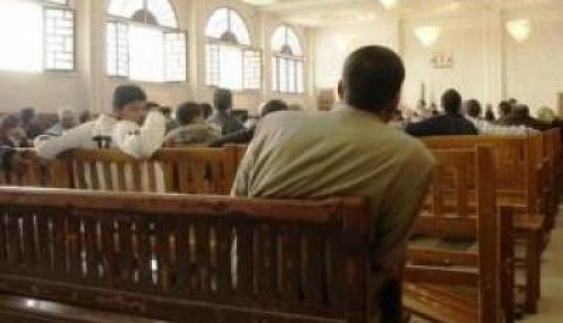 صاحـب وكالـة عقـاريــة يحـتـال عـلـى 30 ضحـية بعد إيهـامهـم بمســاكن في بـاب الزوار وڤاريـدي