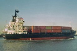 طفلة عمرها 4 سنوات تملك سفينة مخدرات