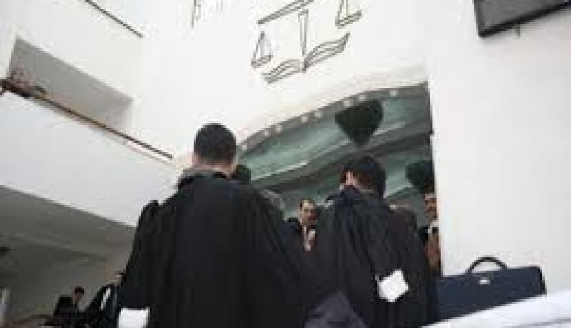 ابن برلماني سابق متهم بتزوير وكالة شراء وبيع سيارة في العاصمة