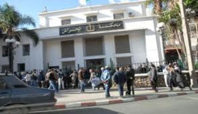 جامعي وآخـران تورّطا في سرقة بطاريات من شركة