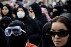 المعارضة البحرينية تعلن وفاة شخصين بالغاز المسيل للدموع في المنامة