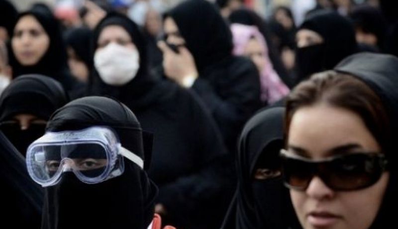 المعارضة البحرينية تعلن وفاة شخصين بالغاز المسيل للدموع في المنامة