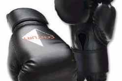 الملاكم السابق آرسي يشك في استهلاك باكياو للمنشطات