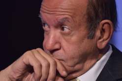 الفنان المصري القدير لطفي لبيب يعلن إعتزاله بسبب المرض