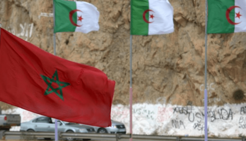 بالفيديو: مغاربة بشعار “خاوة خاوة ماشي عداوة”.. يطالبون بفتح الحدود مع الجزائر