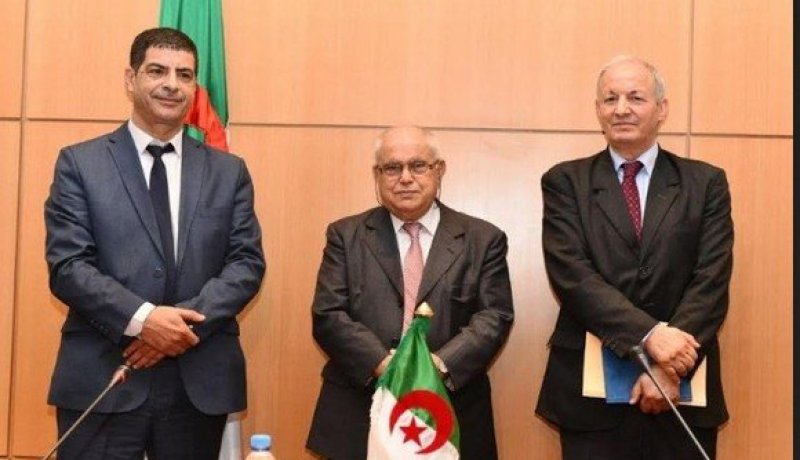 وزير الطاقة ينصب راشدي على رأس لجنة ضبط الكهرباء والغاز