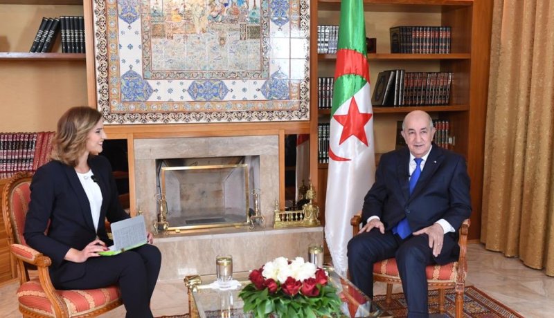 الرئيس تبون: الحراك أنهى مأساة سياسية وأنقذ الدولة من الانهيار.. ومن حق الجزائريين التظاهر”